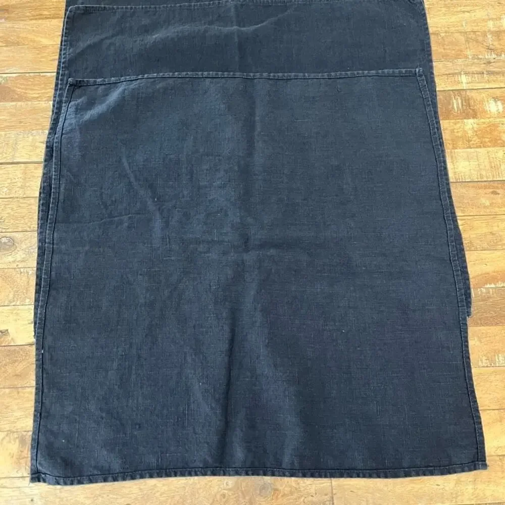Black Linen Napkins Set of 4 19